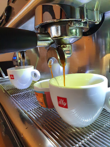 Dolnji Suhor pri Metliki 2, 8331 Suhor