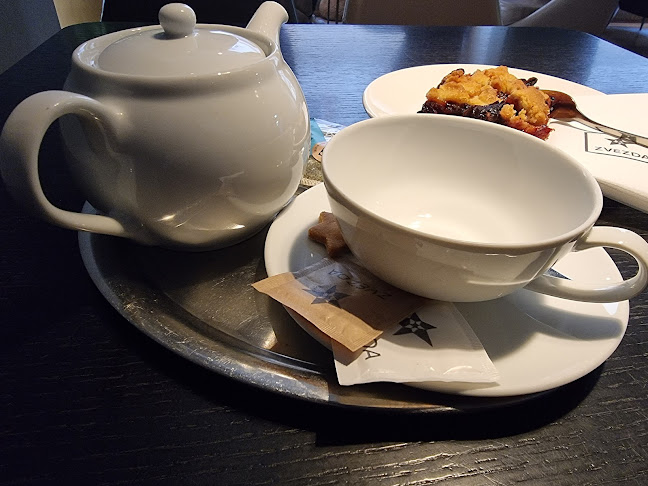 Opinii despre Kavarna Zvezda, Hotel Slon în Ljubljana - Gastronomija in gostinstvo