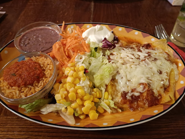 Joe Peña’s - Gastronomija in gostinstvo