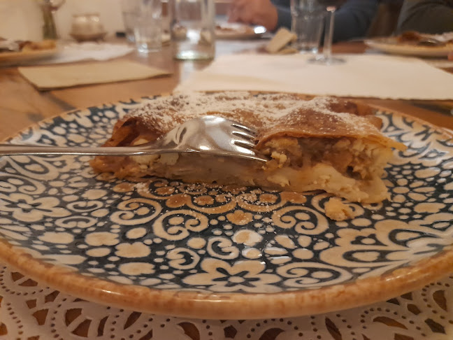 Gostilna Mrak - Gastronomija in gostinstvo