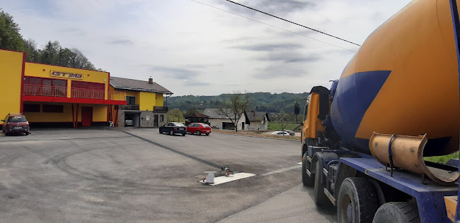 Pečke 28, 2321 Makole