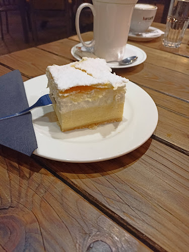 Kidričeva cesta 10 b, 4260 Bled