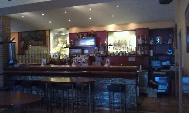 Mozart Cafe - Gastronomija in gostinstvo