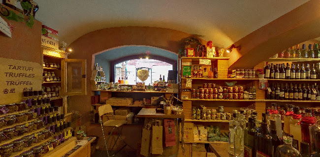 Stari trg 2, 1000 Ljubljana