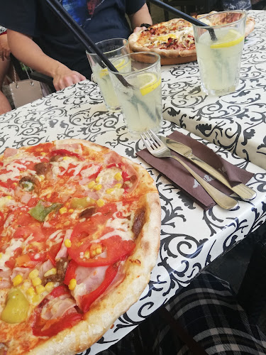 Opinii despre Kavarna Astoria în Maribor - Gastronomija in gostinstvo