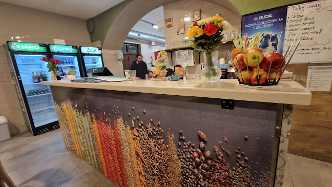 Restavracija Rikša Curry&Wok - Gastronomija in gostinstvo