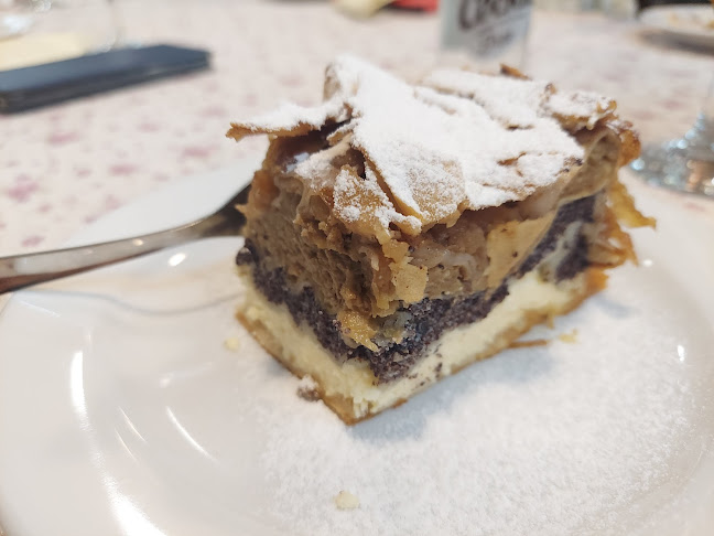 Pekarna Pečjak - Slaščičarna ŠKOFLJICA - Gastronomija in gostinstvo