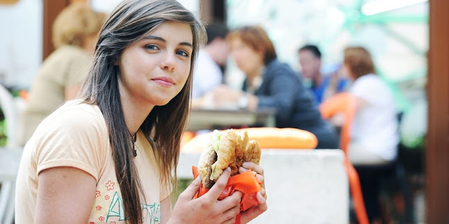 Celovška cesta 25, 1000 Ljubljana