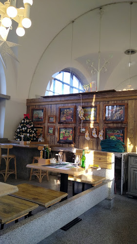 Opinii despre Javornik Arkade în Ljubljana - Gastronomija in gostinstvo