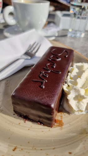 Comentarii opinii despre Pralina