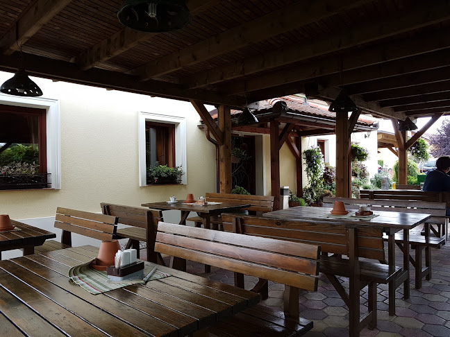 Pizzeria Kuki Karmen Korošec s.p. - Gastronomija in gostinstvo