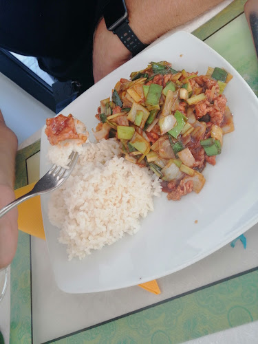 Kitajski Dvor (皇宫） - Gastronomija in gostinstvo