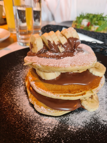 Opinii despre Kavarna Rog în Ljubljana - Gastronomija in gostinstvo