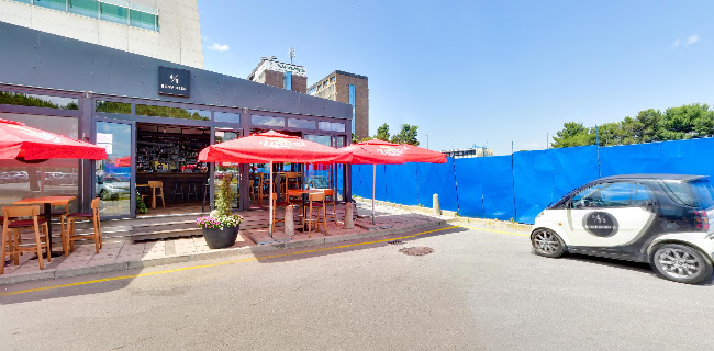 Opinii despre Burger&Pizza House Easy Beer în Koper - Gastronomija in gostinstvo