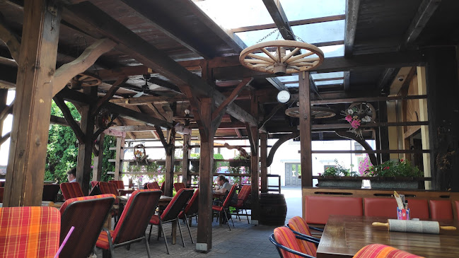 Picerija Velun - Gastronomija in gostinstvo