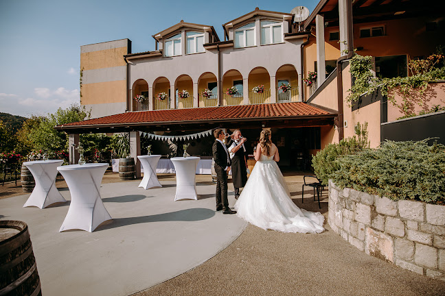 Comentarii opinii despre Hiša posebne sorte d.o.o.