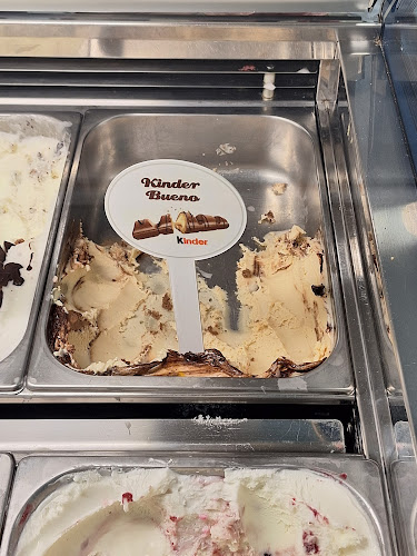 Opinii despre Sladoledarna Balonček (Gelateria, Ice Cream Shop) în Izola - Gastronomija in gostinstvo