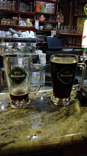 Opinii despre Malibu bar în Ljubljana - Gastronomija in gostinstvo