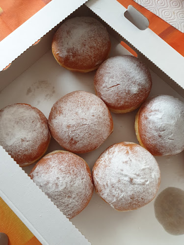 Comentarii opinii despre Kavarna in slaščičarna Marelica, Romana Oset s.p.