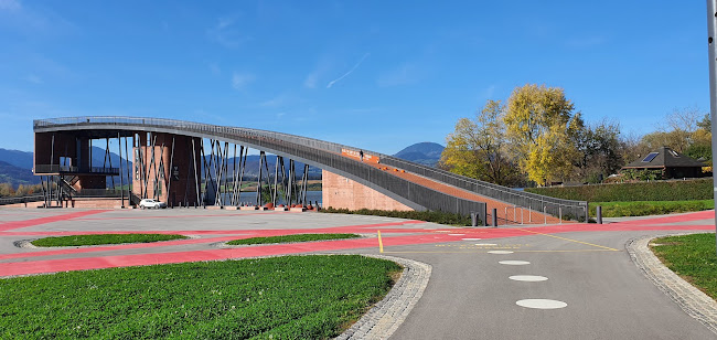 Beach bar Jezero - Gastronomija in gostinstvo