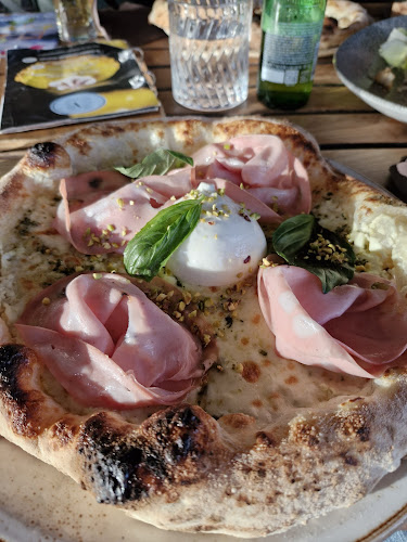 ANTICA Pizzeria & Aperitivo - Gastronomija in gostinstvo