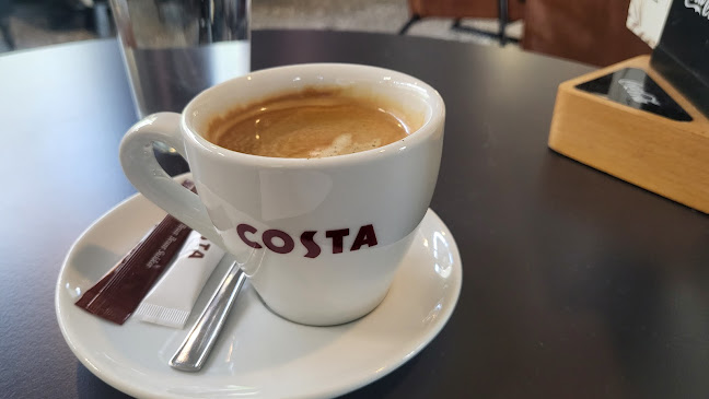 Opinii despre Cheers Bar în Ljubljana - Gastronomija in gostinstvo