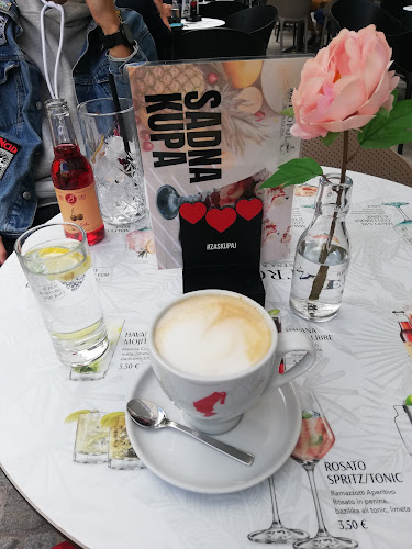 Stanetova ulica 15, 3000 Celje