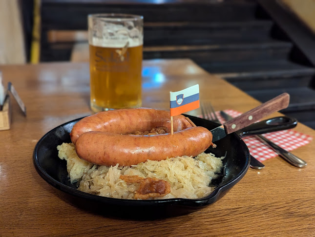 Opinii despre Gostilna Sokol în Ljubljana - Gastronomija in gostinstvo