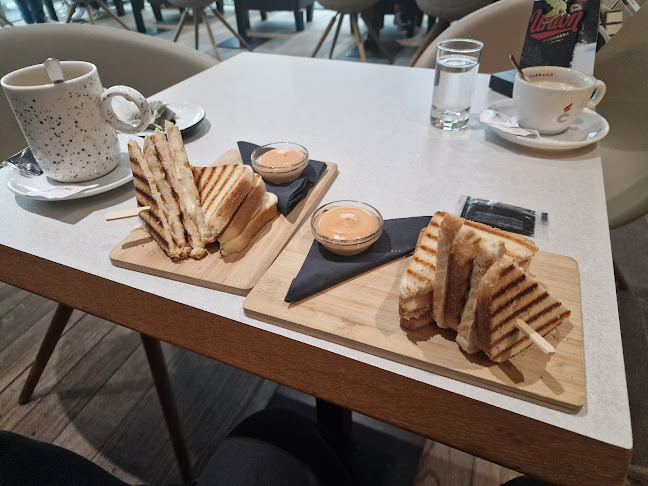 Comentarii opinii despre Kavarna &lounge& restaurant Ploj