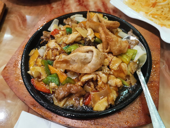 Chang, Koper - Gastronomija in gostinstvo