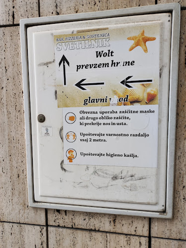 Opinii despre Svetilnik BAR în Ljubljana - Gastronomija in gostinstvo