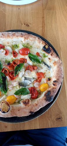 Kosezar - Gastronomija in gostinstvo