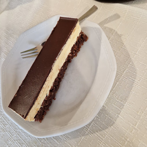 Opinii despre Slaščičarna Metuljček în Jesenice - Gastronomija in gostinstvo