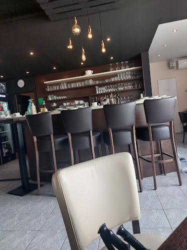Opinii despre Bar CAPPUCCINO în Celje - Gastronomija in gostinstvo