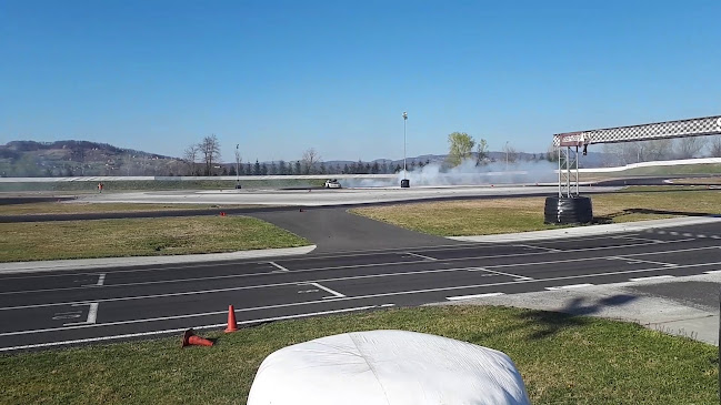 Comentarii opinii despre RACELAND - ADRENALINA