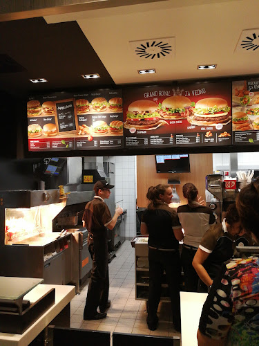 Opinii despre McDonald's Maribor Europark în Maribor - Gastronomija in gostinstvo