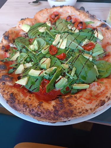 Comentarii opinii despre Italian Lab (bistro - pizzeria)