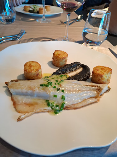 NOE Wine Bar & Restaurant - Volčja Draga