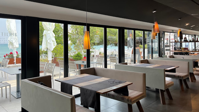 Restavracija in Lounge bar CAPPUCCINO Svetilnik