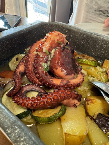 Pittonijeva ulica 9, 6310 Izola