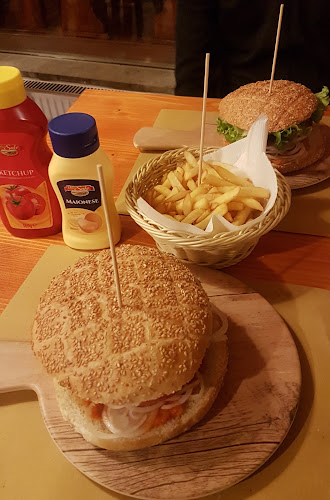 Markova ulica 1, 5222 Kobarid