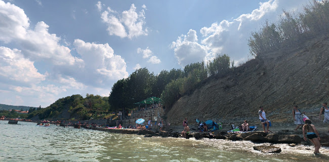 La Barracuda beach bar - Gastronomija in gostinstvo