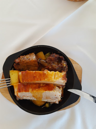 Ob kaminu - Gastronomija in gostinstvo