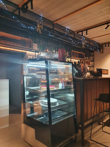 Kavarna Skandi - Gastronomija in gostinstvo