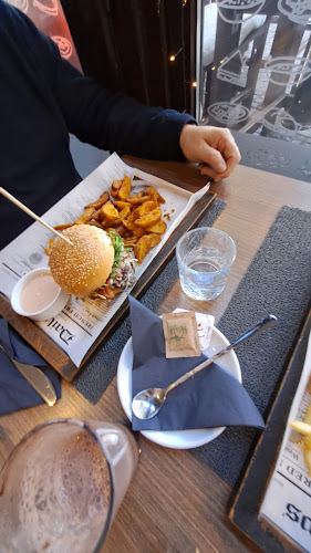 Jurčičev trg 3, 1000 Ljubljana