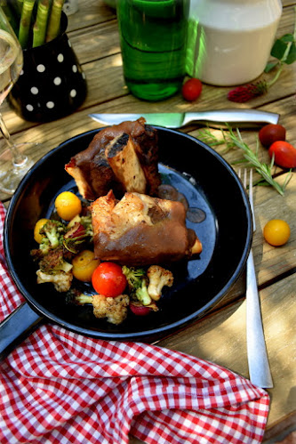 Opinii despre Slovenska Hiša - Figovec în Ljubljana - Gastronomija in gostinstvo