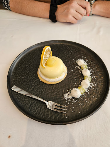 GOSTINSTVO IN TURIZEM ROBERT GRAHOR S.P. - Sežana