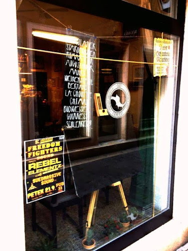 Comentarii opinii despre Bar Cameral