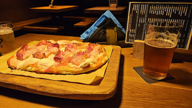 Opinii despre Reservoir Dogs Brewery / Taproom - Byra d.o.o. în Nova Gorica - Gastronomija in gostinstvo