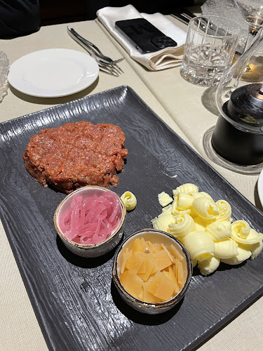 Tri lučke - Gastronomija in gostinstvo